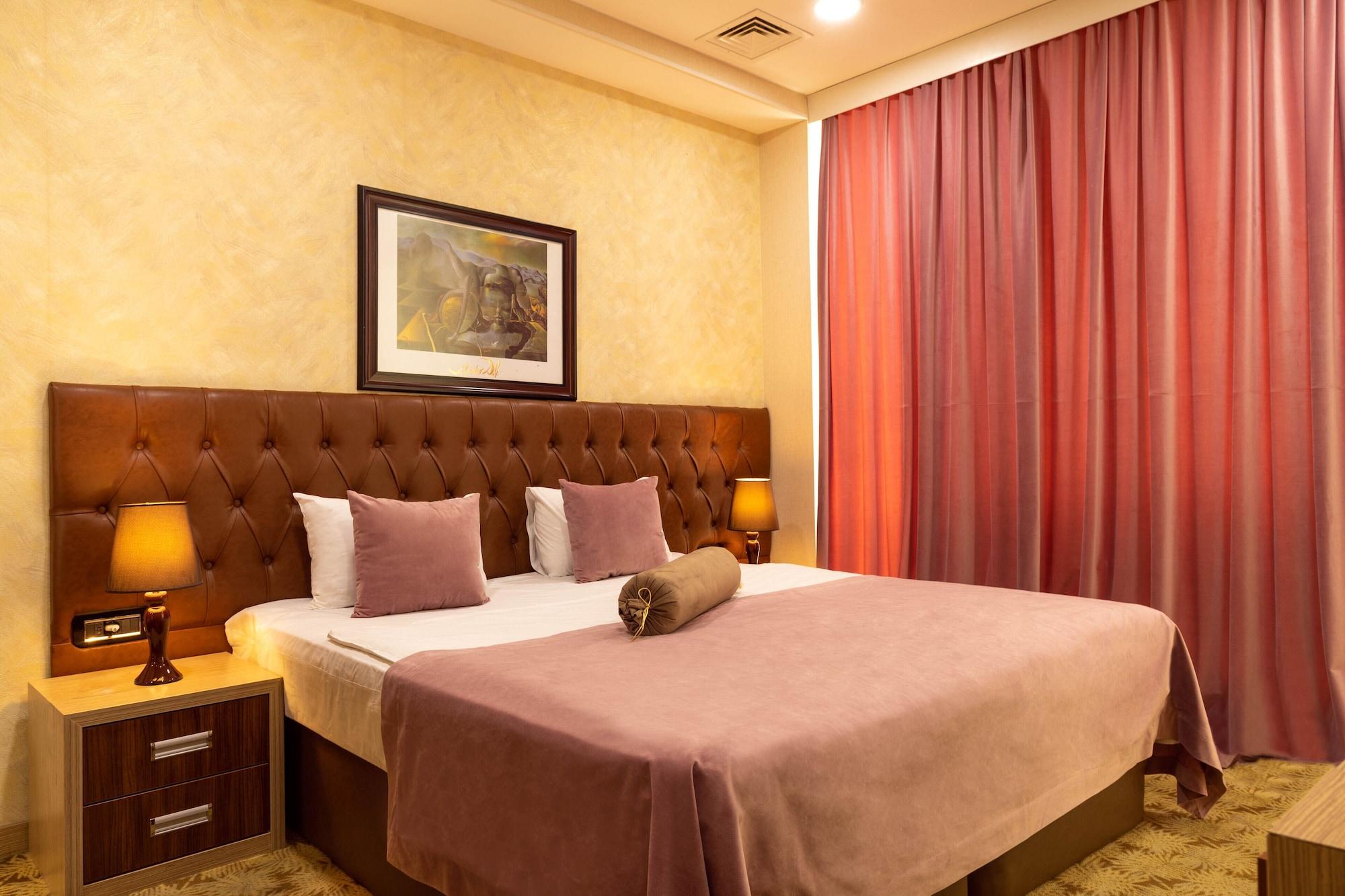 West Shine Hotel บากู ภายนอก รูปภาพ