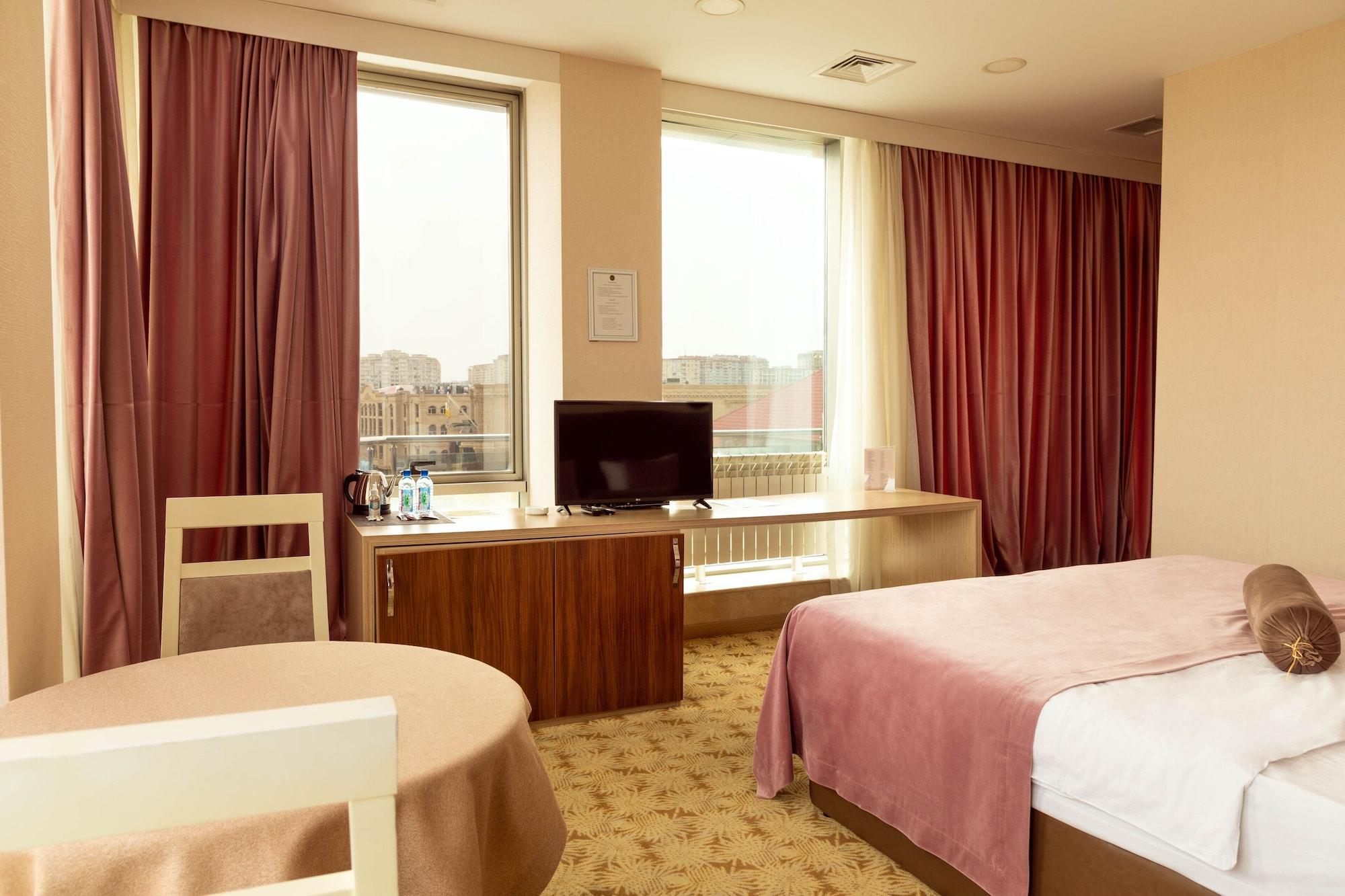 West Shine Hotel บากู ภายนอก รูปภาพ